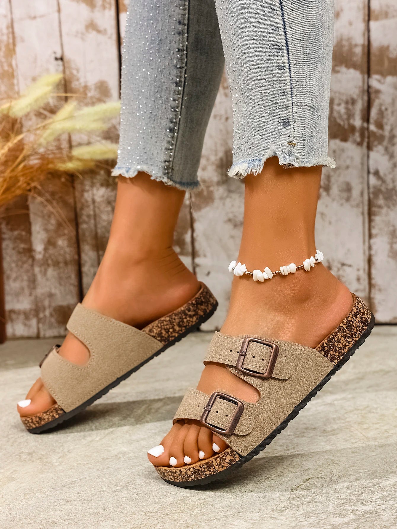 Women's Retro Buckle Mule Slippers