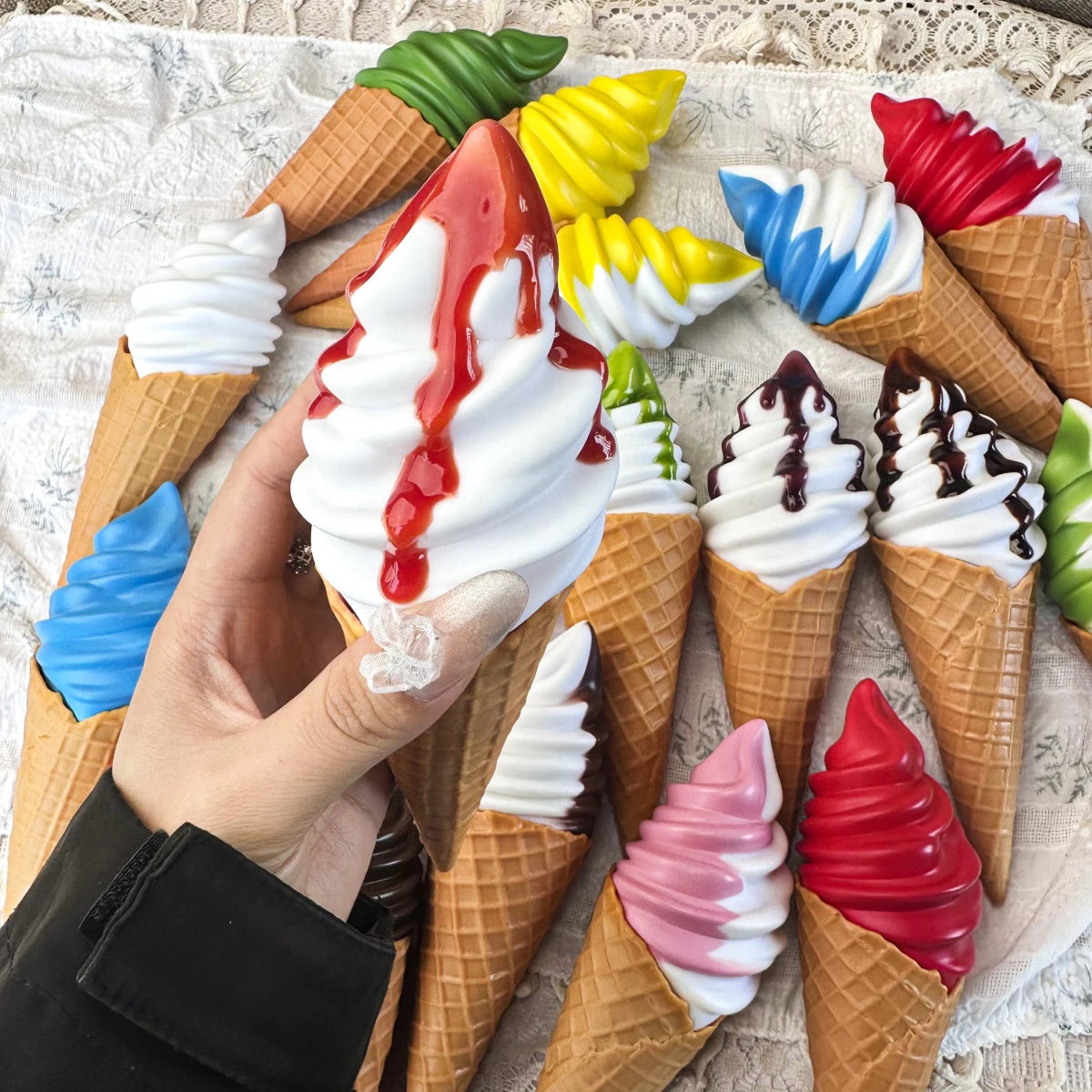 Faux Ice Cream Bar Display Prop – 21cm Realistic Simulation Food Model for Decor, Photography & Styling