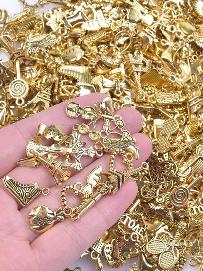 50pcs Vintage Gold Charm Mix – Random Assorted Metal Alloy Pendants for Jewelry Making & DIY Bracelets
