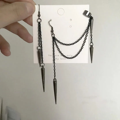 Men's Retro Punk Chain Tassel Earrings – Black Gothic Dangle Ear Cuff for Alt, Grunge & Streetwear Style