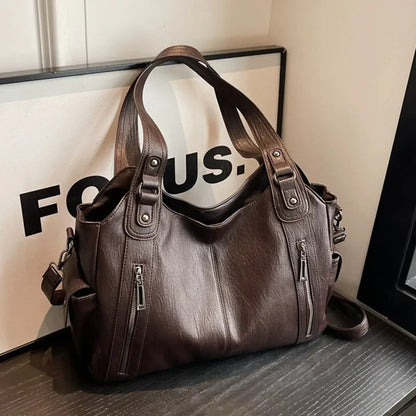 Soft Interior Compartment PU Leather Shoulder Bag For Women With Zipper Closure