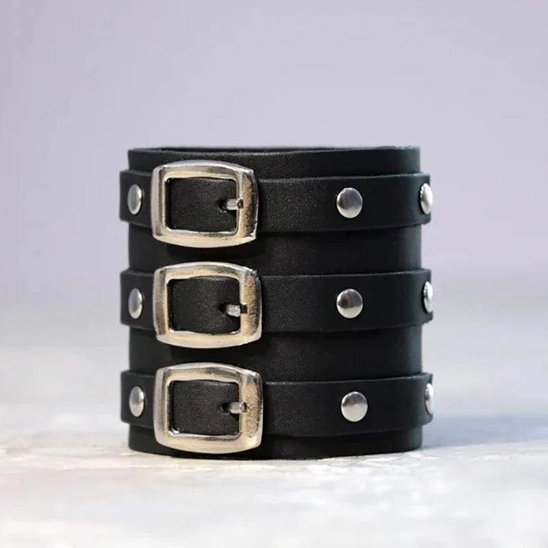 Men's Vintage Gothic Leather Wristband | Adjustable Punk Cuff Bracelet with Concealed Buckle