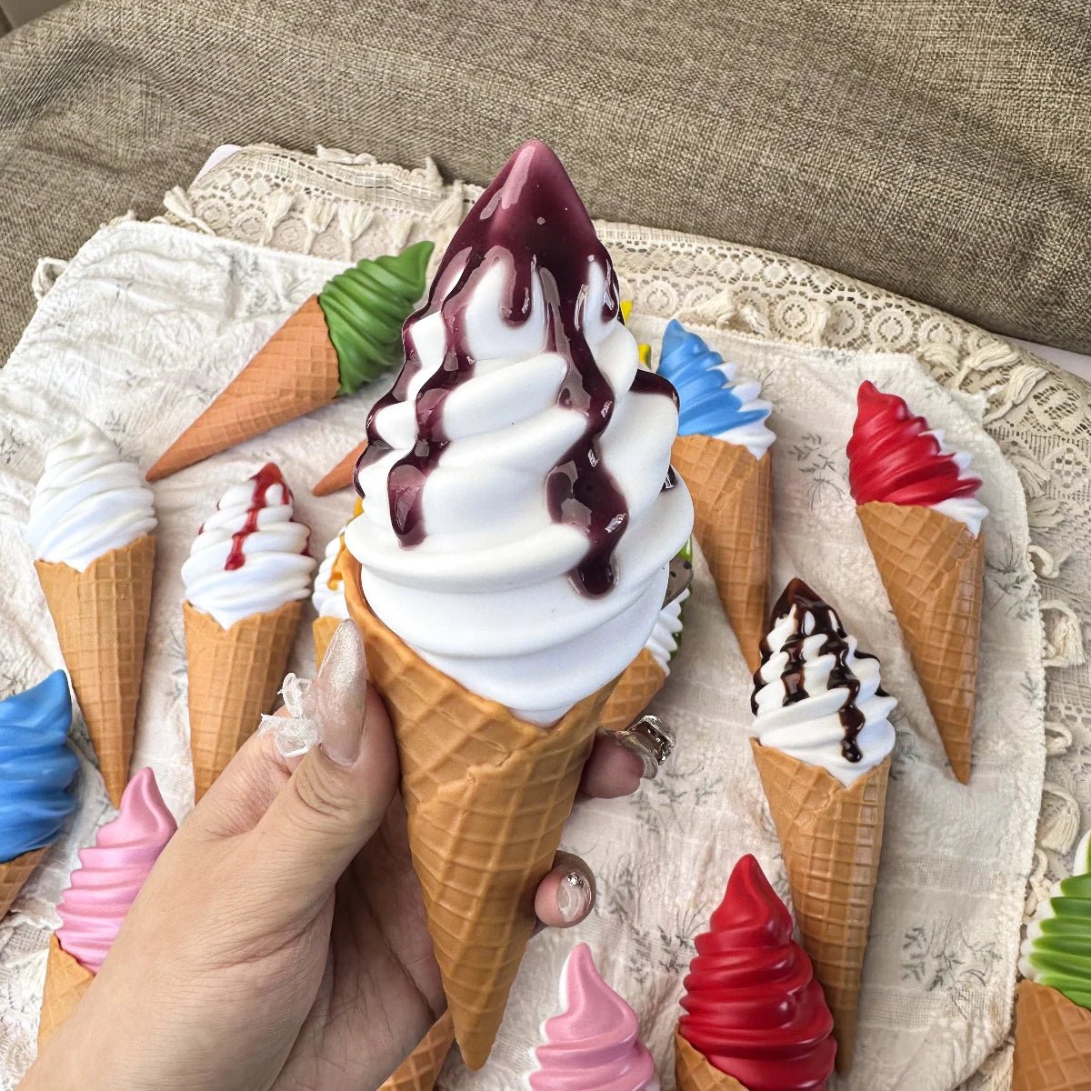Faux Ice Cream Bar Display Prop – 21cm Realistic Simulation Food Model for Decor, Photography & Styling