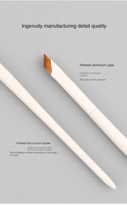 Upgrade Blade Eyeliner & Eyebrow Brush | Ultra Thin Fine Angle Flat Brush for Precise Eye Makeup