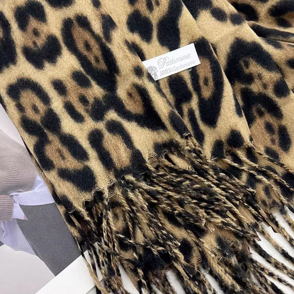 Leopard Tassel Shawl Scarf – Cozy Cashmere-Feel Winter Wrap