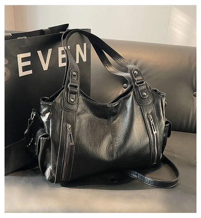 Soft Interior Compartment PU Leather Shoulder Bag For Women With Zipper Closure