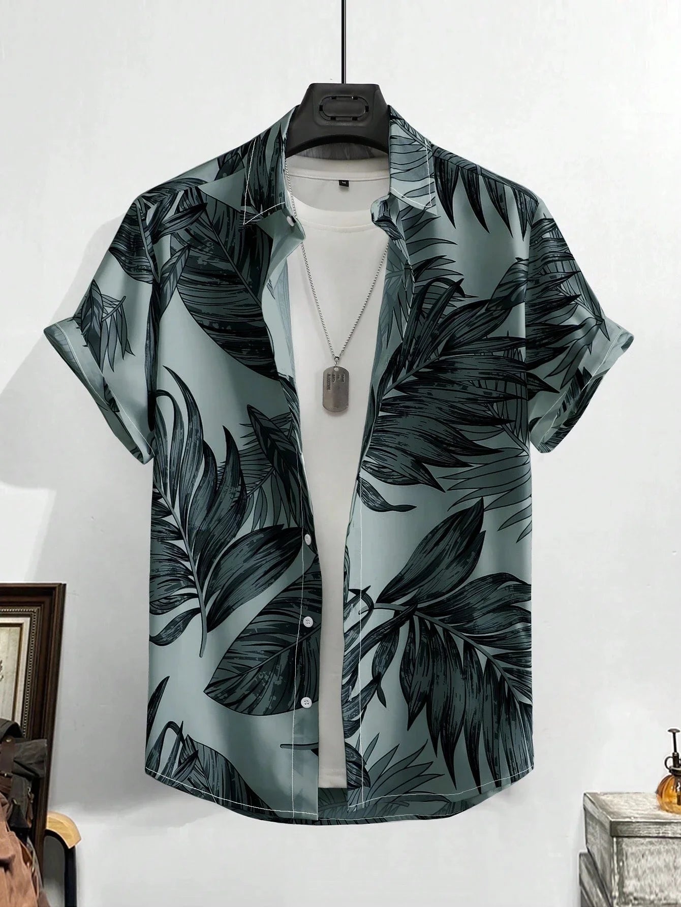 Men’s Tropical Palm Print Shirt – Casual Summer Button-Up Beach Shirt | Hawaiian Shirt Print Casual Thin Beach Slim Fashion Shirt High Quality Luxury Black Social Vintage | Oversized Clothes