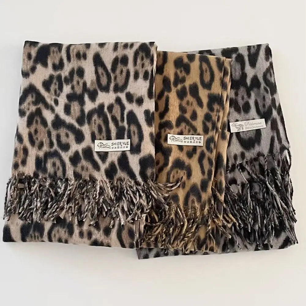 Leopard Tassel Shawl Scarf – Cozy Cashmere-Feel Winter Wrap