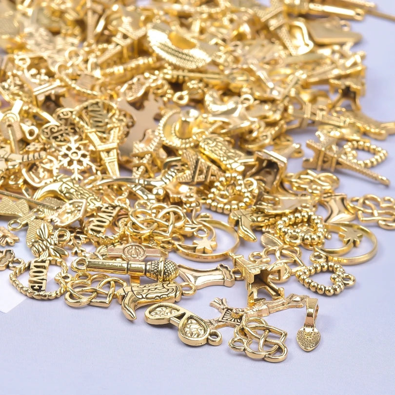 50pcs Vintage Gold Charm Mix – Random Assorted Metal Alloy Pendants for Jewelry Making & DIY Bracelets