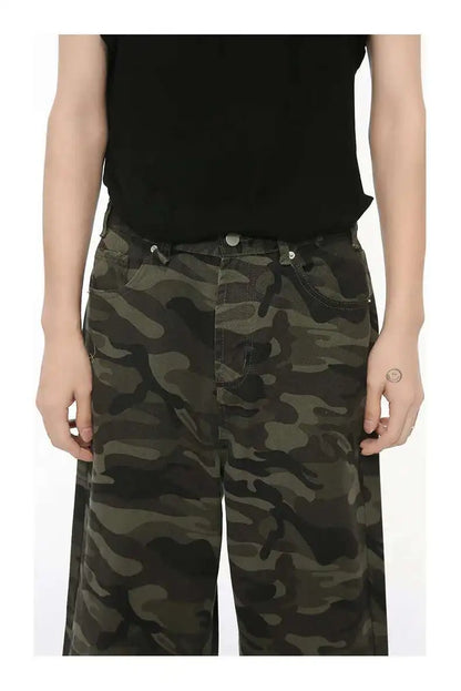 Vintage Wide-Leg Jeans – Men's Camo & Washed Denim