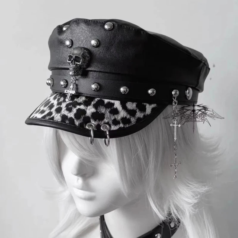 Women's Punk PU Leather Beret | Vintage Flat Top Military Cap for Outdoor & Casual Wear