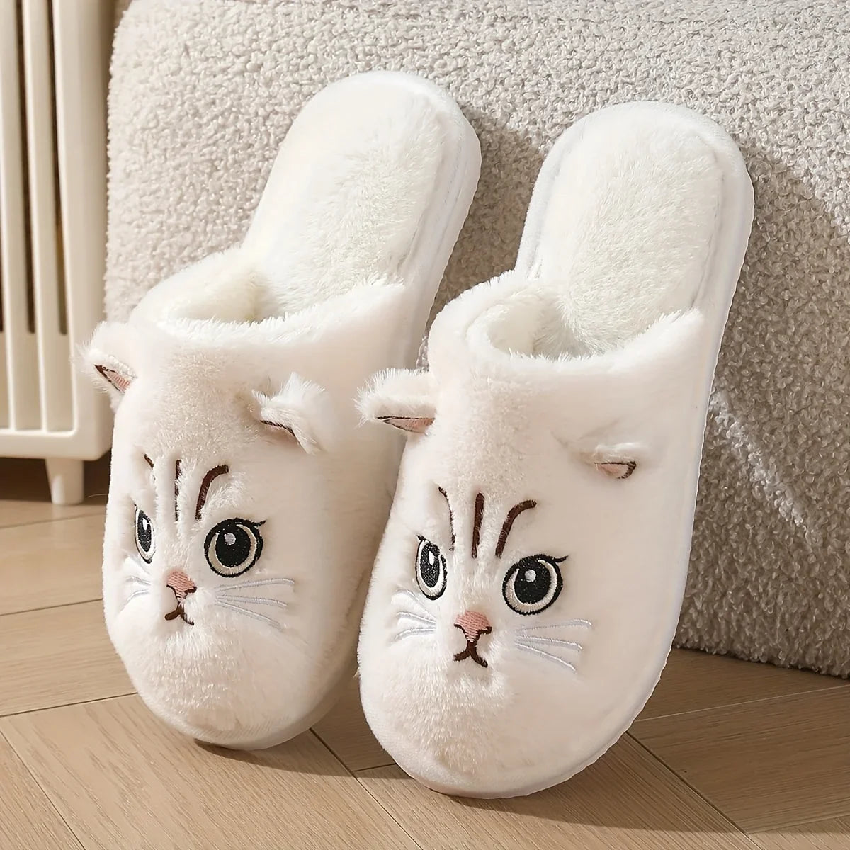 Plush Cat Slippers – Cozy Winter Indoor House Shoes with Non-Slip EVA Sole Men and Women