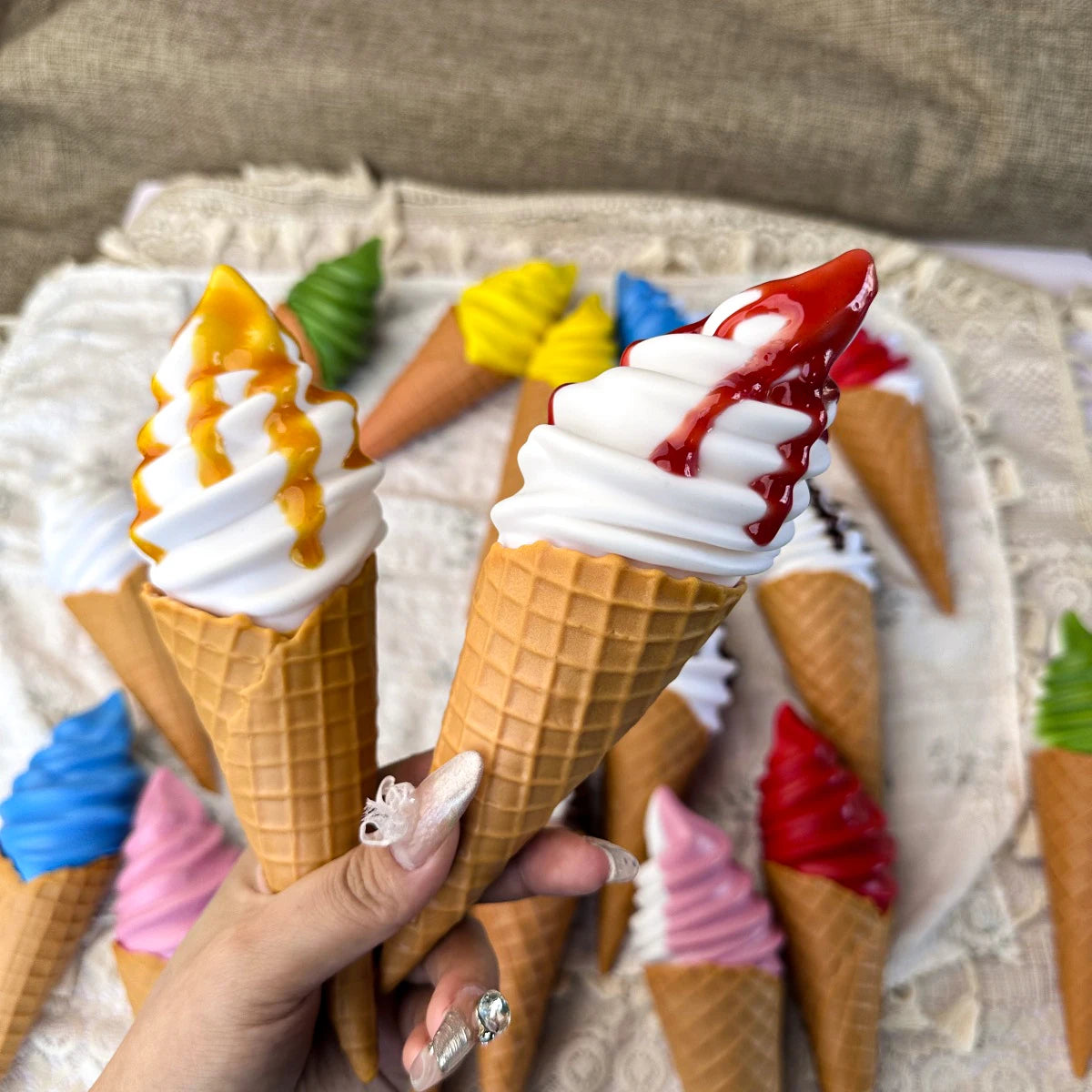 Faux Ice Cream Bar Display Prop – 21cm Realistic Simulation Food Model for Decor, Photography & Styling