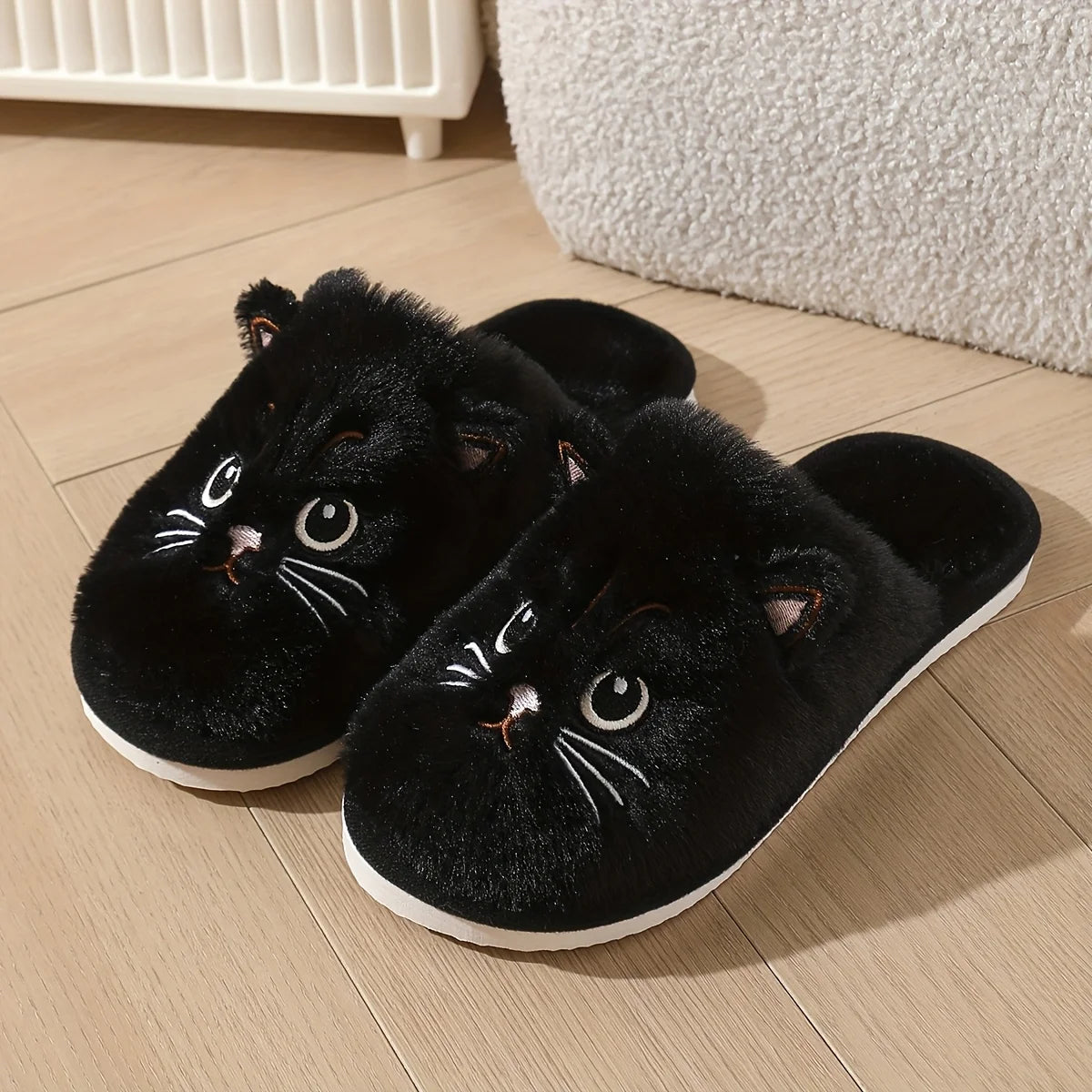 Plush Cat Slippers – Cozy Winter Indoor House Shoes with Non-Slip EVA Sole Men and Women