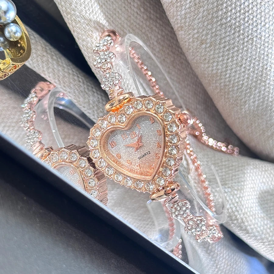 Women's Heart-Shaped Ribbon Strap Diamond Watch | Adjustable Bracelet Fashion Wristwatch