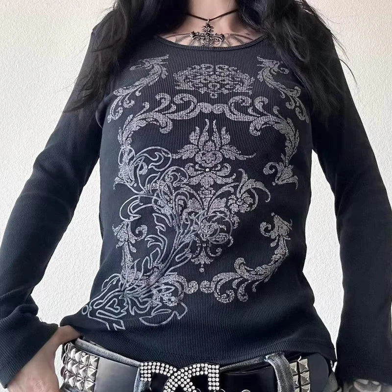 Women's Y2K Grunge Skull Graphic Thermal T-Shirt | 90s Vintage Aesthetic Long Sleeve Pullover Top