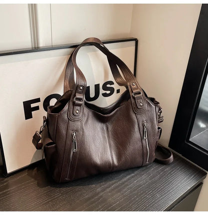 Soft Interior Compartment PU Leather Shoulder Bag For Women With Zipper Closure