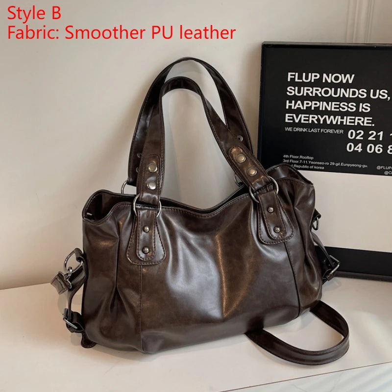 Soft Interior Compartment PU Leather Shoulder Bag For Women With Zipper Closure