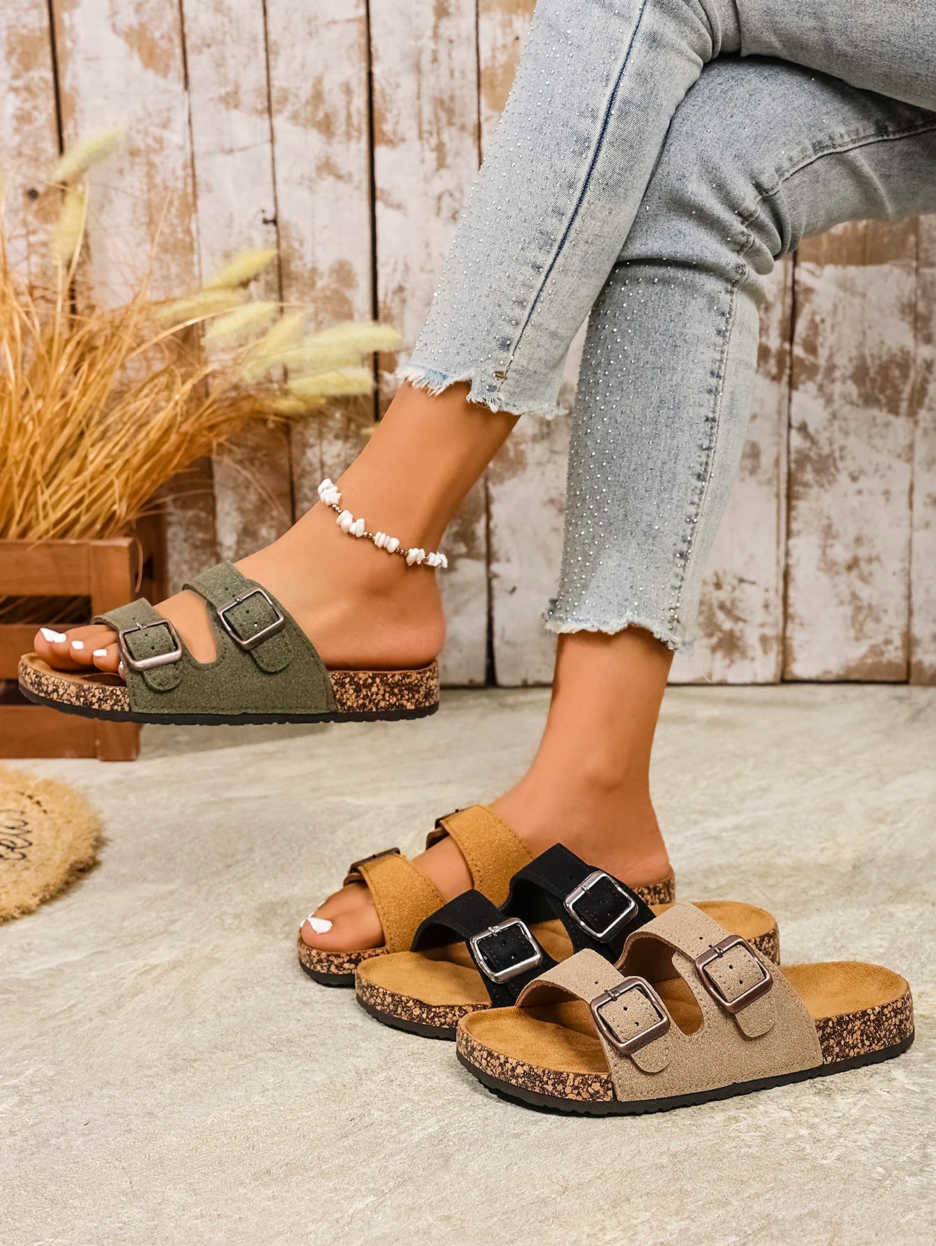 Women's Retro Buckle Mule Slippers
