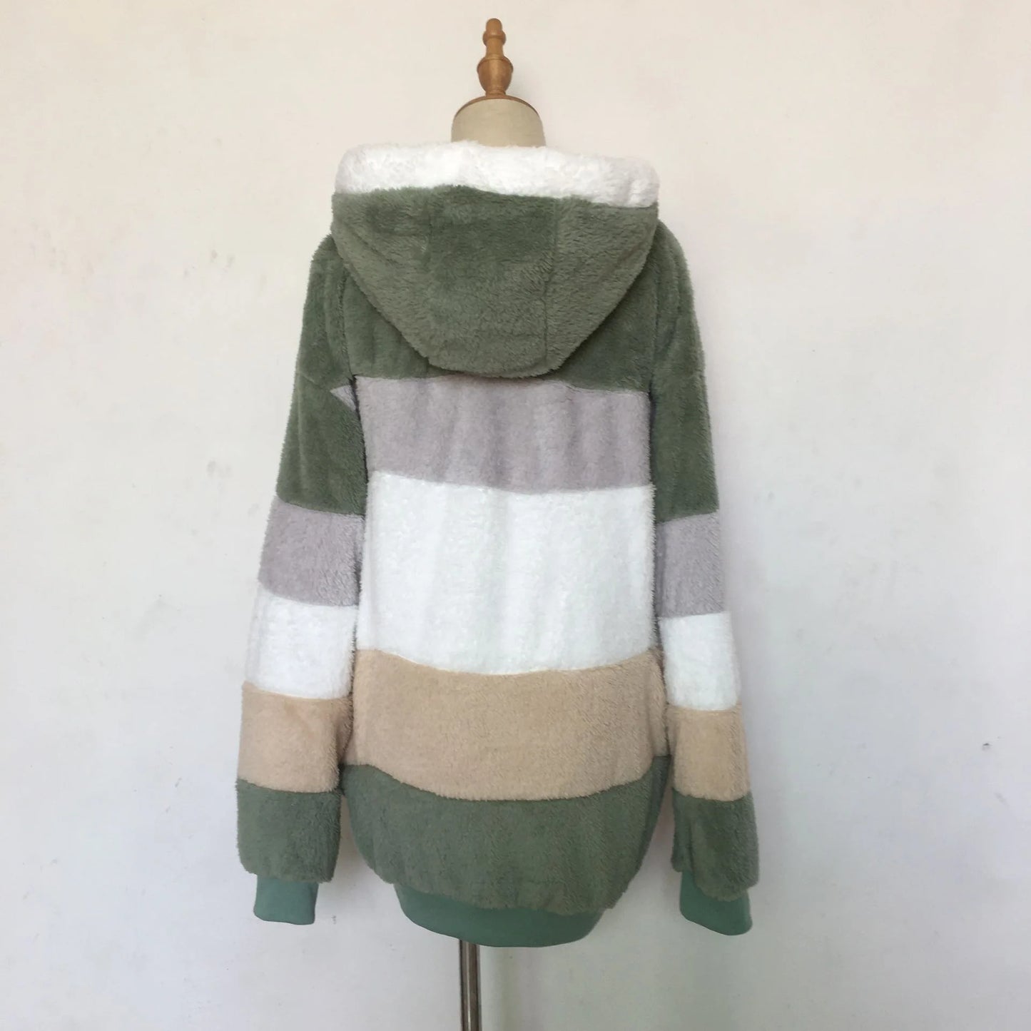 Women's Oversized Hooded Plush Jacket – Warm Zip-Up Streetwear Coat | S–5XL, 9 Colors
