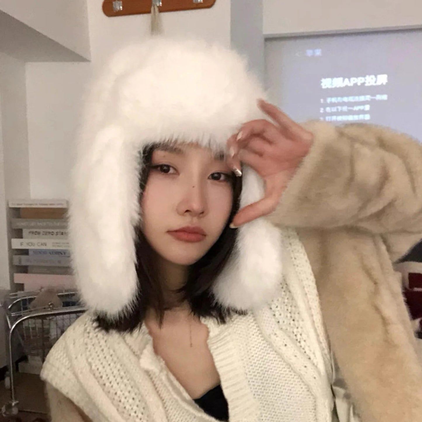 Unisex Faux Fur Bomber Hat – Warm Windproof Earflap Cap for Winter & Skiing - Unisex