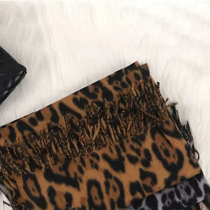 Leopard Tassel Shawl Scarf – Cozy Cashmere-Feel Winter Wrap