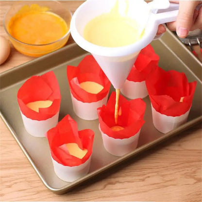 Adjustable Handheld Baking Funnel Dispenser – Liquid Batter Tool for Cupcakes, Pancakes & Pastry