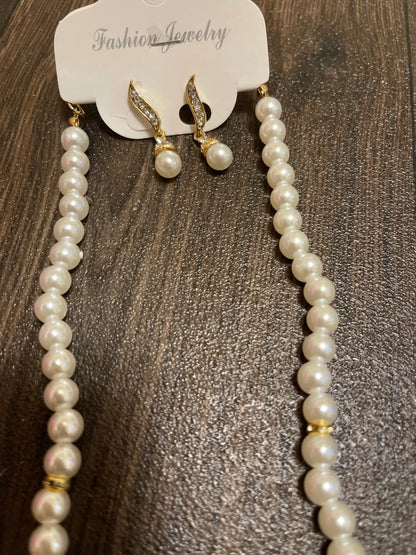 Women's 2-Piece Gold Pearl Jewelry Set | Elegant Necklace & Earrings for Wedding & Bridal