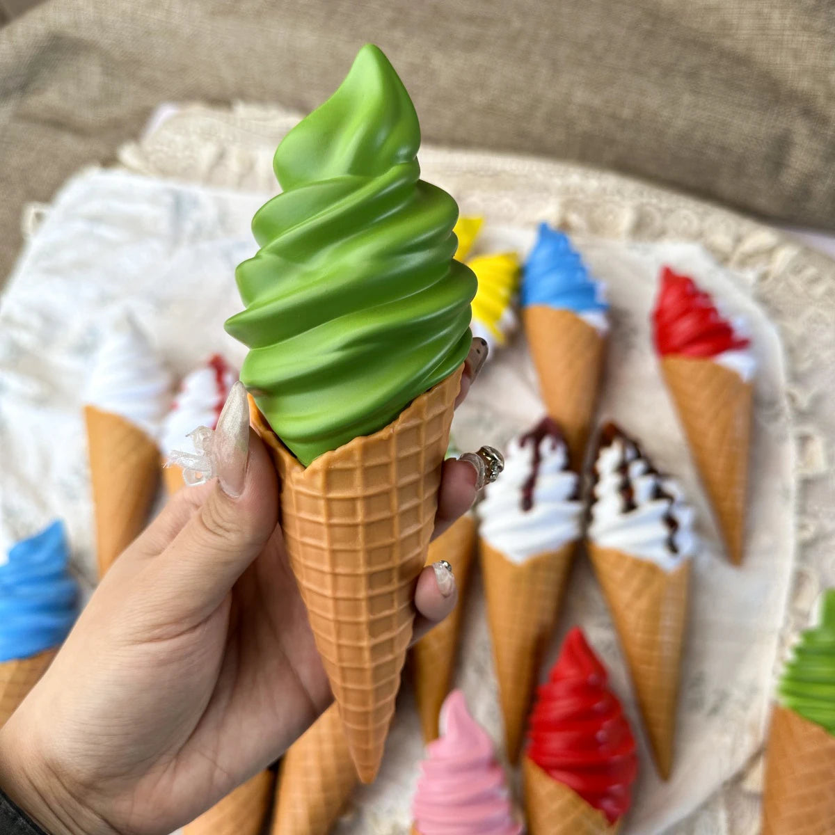 Faux Ice Cream Bar Display Prop – 21cm Realistic Simulation Food Model for Decor, Photography & Styling