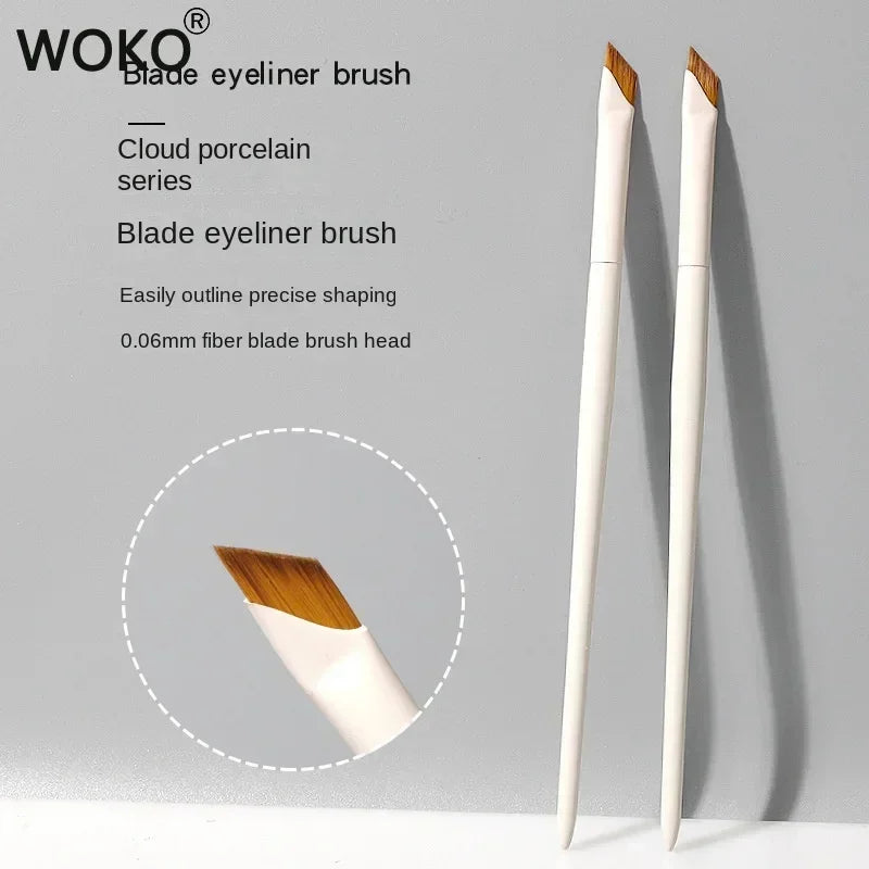 Upgrade Blade Eyeliner & Eyebrow Brush | Ultra Thin Fine Angle Flat Brush for Precise Eye Makeup