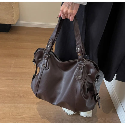 Soft Interior Compartment PU Leather Shoulder Bag For Women With Zipper Closure