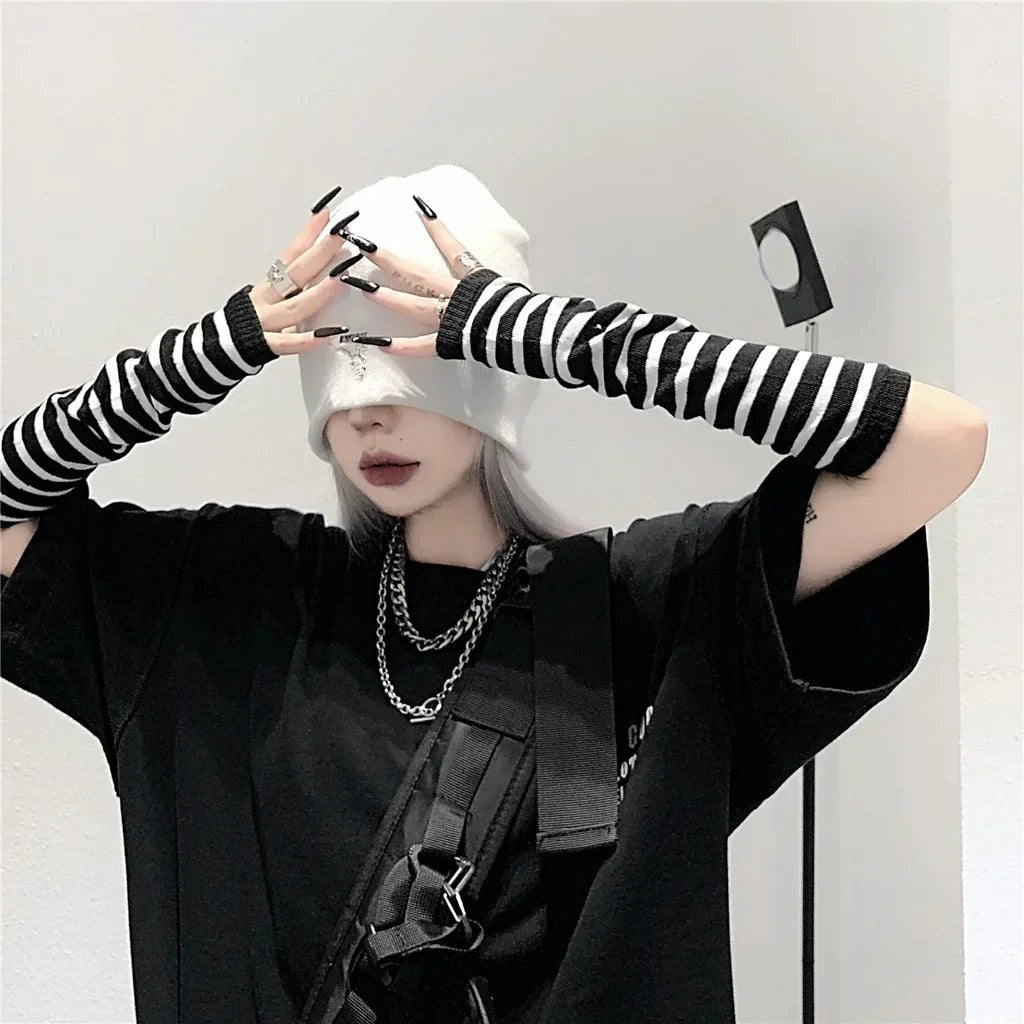 Unisex Gothic Lolita Arm Warmers | Harajuku Striped Fingerless Punk Long Wristband Y2K Gloves - G - Catoure Unisex Gothic Lolita Arm Warmers | Harajuku Striped Fingerless Punk Long Wristband Y2K Gloves